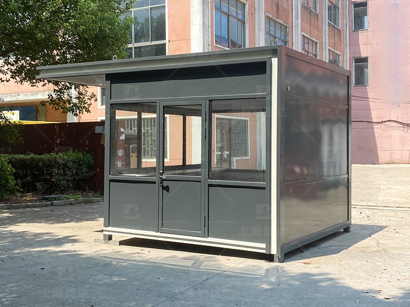 方形前頂鋼結構崗亭03